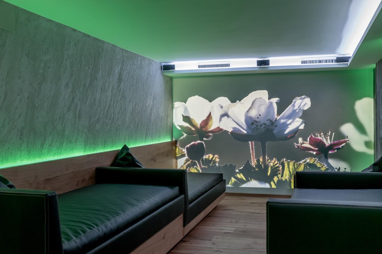 Hotel Garni Caroline Ischgl Exterior photo