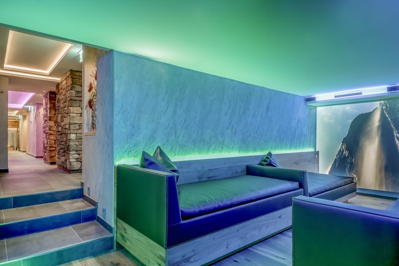 Hotel Garni Caroline Ischgl Exterior photo